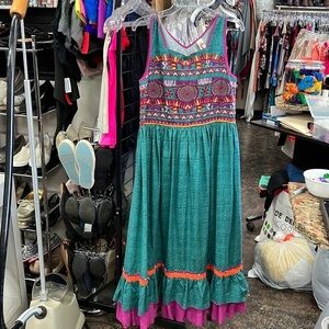 Keer Qiaowa Boho Tribal Embroidered Sleeveless Midi Dress Size L